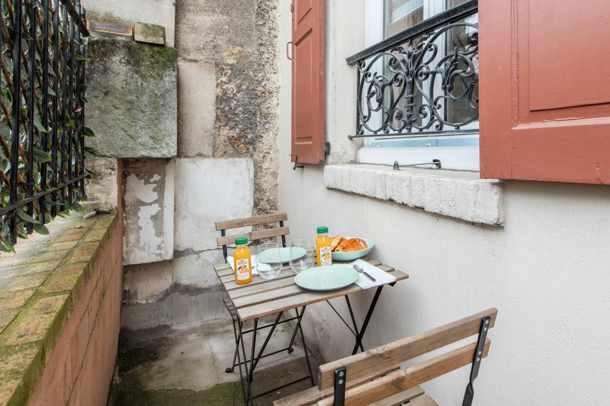 Spacious And Bright 2-Bedroom Large Apartment Very Close To Paris - Near Metro Boulogne-Billancourt Exterior photo