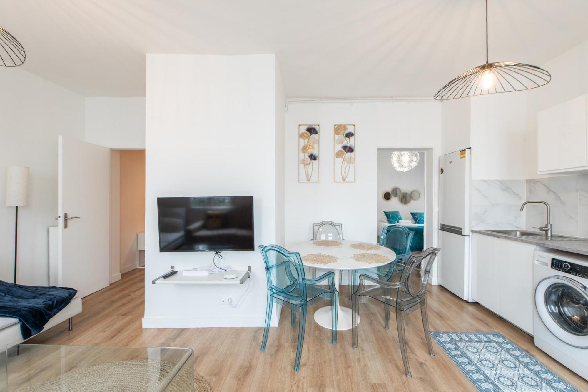 Spacious And Bright 2-Bedroom Large Apartment Very Close To Paris - Near Metro Boulogne-Billancourt Exterior photo